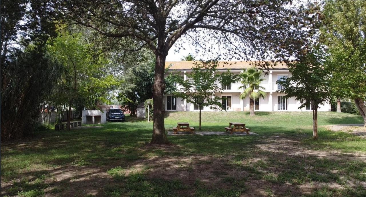 Sérignan "Le Marina" Maison & Appartements Proche De La Mer Avec Piscine מראה חיצוני תמונה